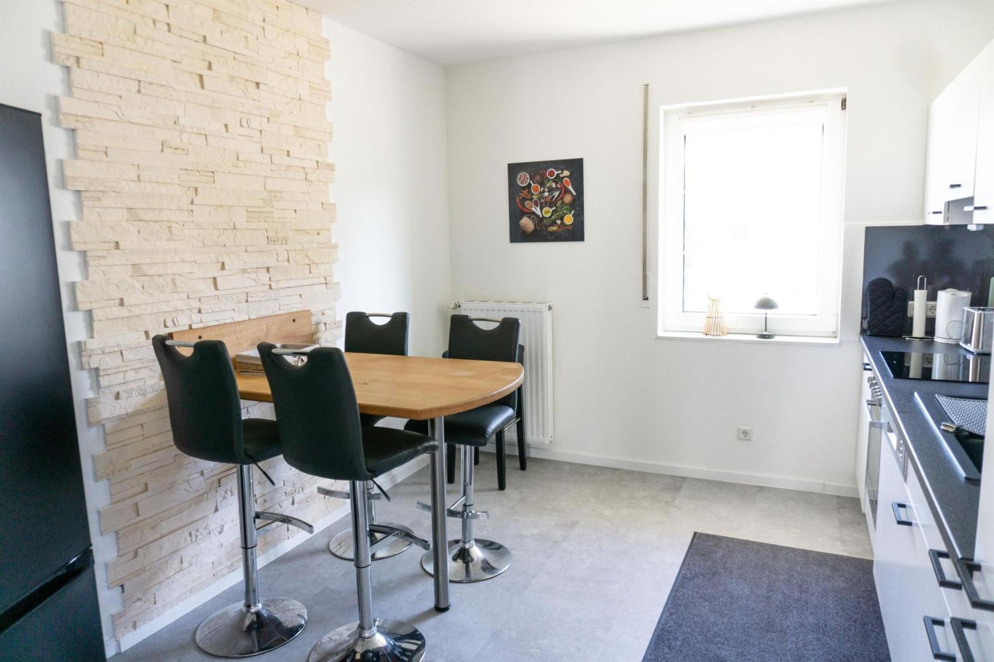 Ferienwohnung Leni Leiwen Bagian luar foto